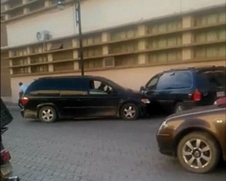 Εμβόλισε τρεις φορές το ΙΧ του πρώην της λόγω ζήλιας – ΒΙΝΤΕΟ