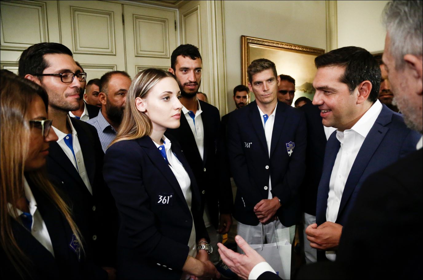 Ο διάλογος του Τσίπρα με τον Γιαννιώτη και την Κορακάκη – ΒΙΝΤΕΟ