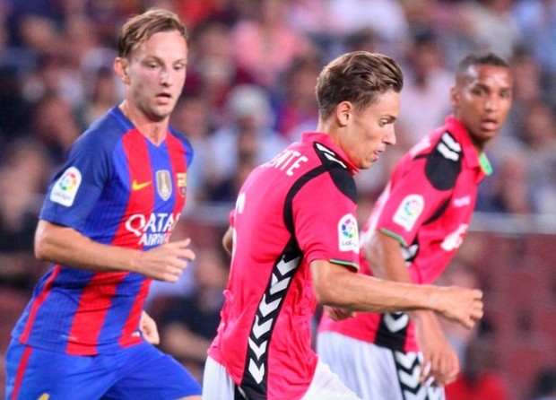 Γκέλα της Μπαρτσελόνα μέσα στο “Καμπ Νου”