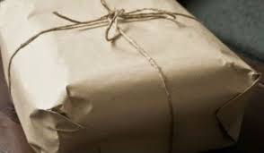 Του έστειλε το χασίς μέσα σε… παπούτσι με κούριερ