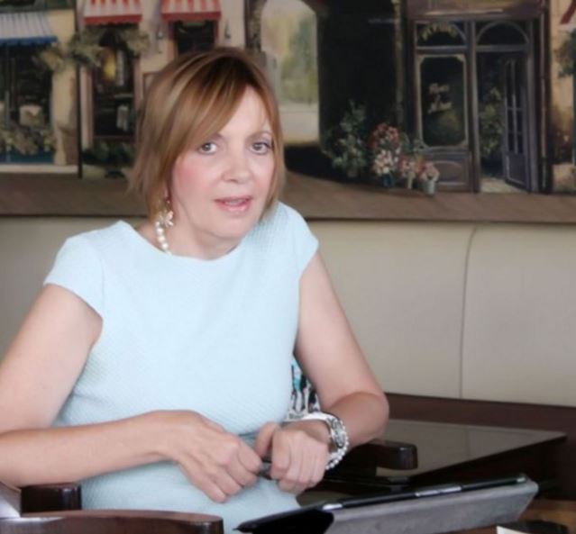 Έφυγε από τη ζωή η Μένη Λυσαρίδου