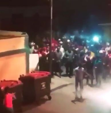 Βενεζουέλα – Πλήθος κόσμου αποδοκίμασε τον Μαδούρο