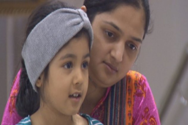 Εξάχρονη ηρωίδα τα έβαλε με ληστές που κρατούσαν τσεκούρια – ΒΙΝΤΕΟ