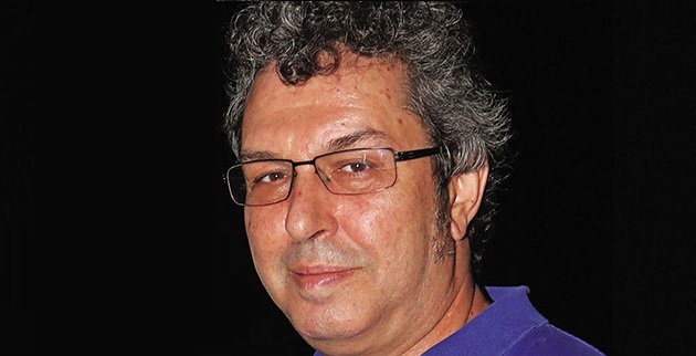 Ξεσπά ο Χατζηπαναγιώτης για τις τηλεοπτικές άδειες: Είναι γελοίο και απαράδεκτο