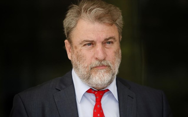 Μαριάς: Να κληθεί η Γερμανία στην Ευρωβουλή για να απολογηθεί για τις γερμανικές αποζημιώσεις