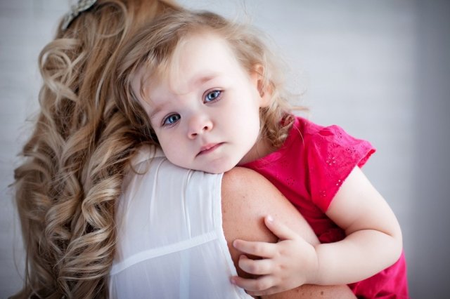 Τι είναι το άγχος αποχωρισμού; 4 σημάδια ότι μπορεί να το έχει το παιδί σου