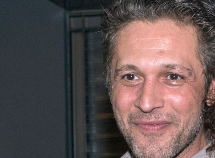 Το ζεϊμπέκικο του Αιμίλιου Χειλάκη – ΒΙΝΤΕΟ