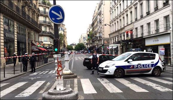 Λήξη συναγερμού στο Παρίσι – ΤΩΡΑ