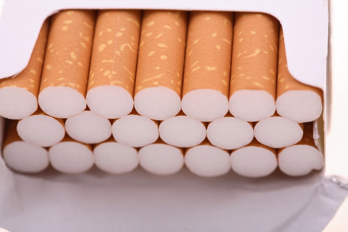 Αποσύρθηκε η τροπολογία που απαγόρευε πώληση καπνικών στα ψιλικατζίδικα