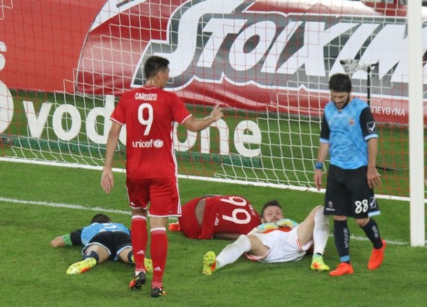 Κάκωση ο Ιντέγε – Αμφίβολος για το ευρωπαϊκό ματς του Ολυμπιακού