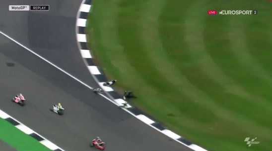 Τρομακτικό ατύχημα στο Moto GP – ΒΙΝΤΕΟ