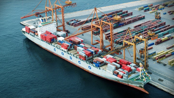 Cosco – Θέλει τον Πειραιά μέσα στα 30 μεγαλύτερα λιμάνια του κόσμου έως το 2018
