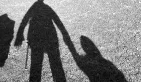 Άρπαξαν 6χρονο κοριτσάκι στον Τύρναβο – Οι ομοιότητες με την υπόθεση της μικρής Μαρίας στα Φάρσαλα