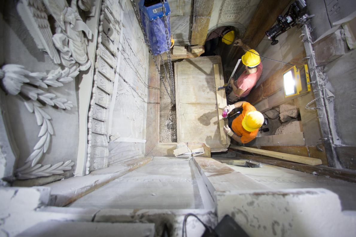 Έλληνες επιστήμονες αποκάλυψαν τον τάφο του Χριστού – ΒΙΝΤΕΟ – ΦΩΤΟ