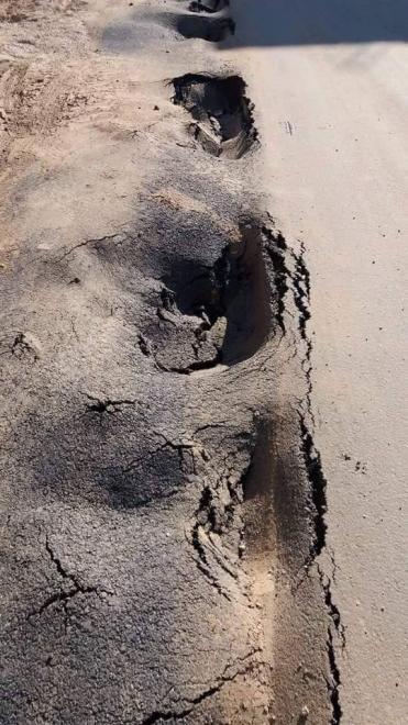 Ο δρόμος παραδόθηκε πριν από ένα μήνα – Δείτε πως τον έκανε η βροχή – ΦΩΤΟ