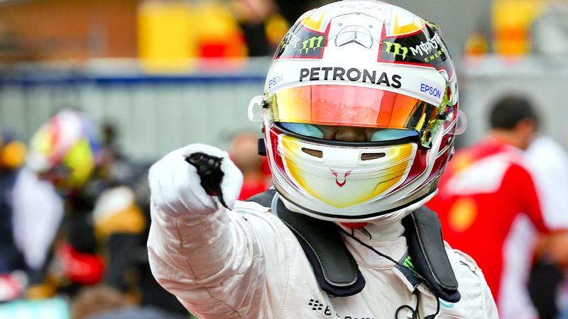 Φόρμουλα Ένα – Είδε πρώτος την καρό σημαία ο Χάμιλτον και ελπίζει