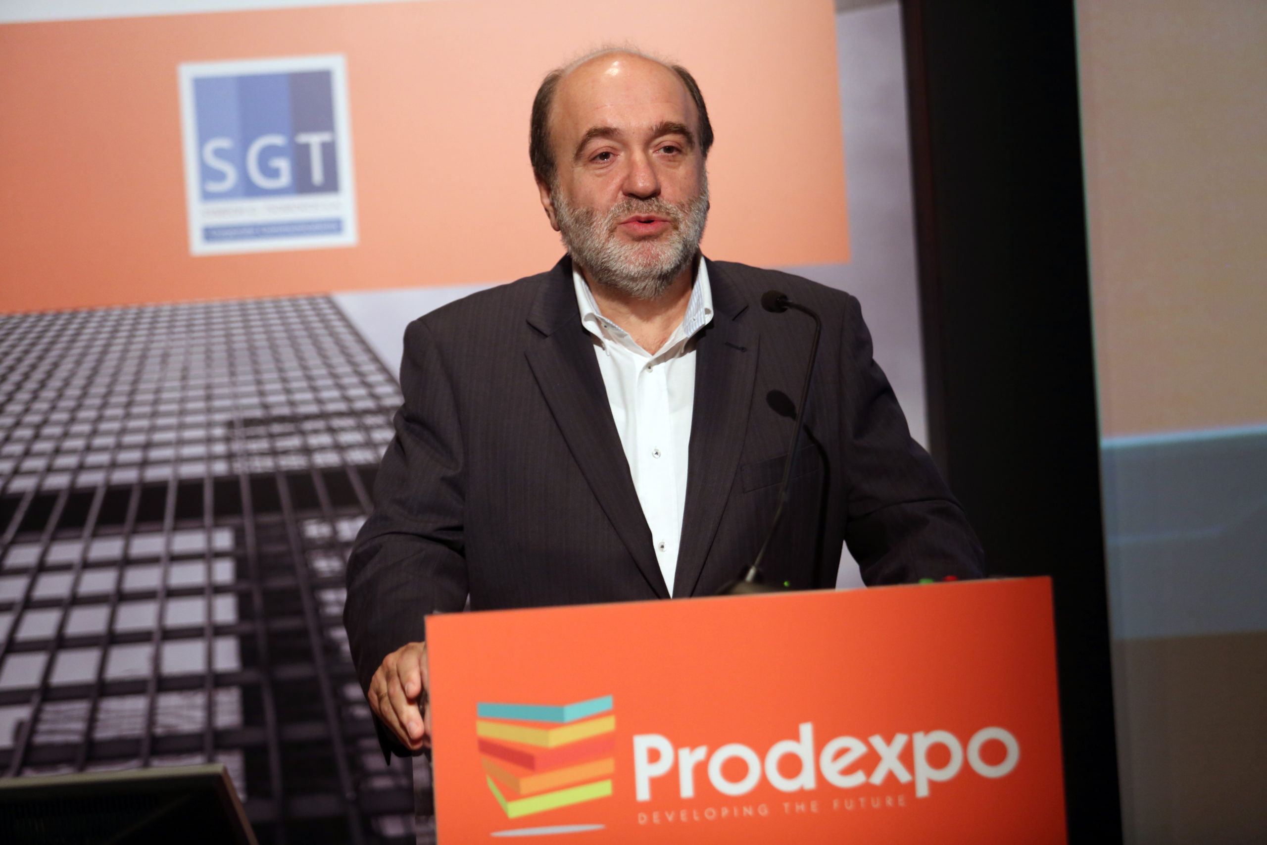 Αλεξιάδης: Τέλος οι αντικειμενικές αξίες το 2017