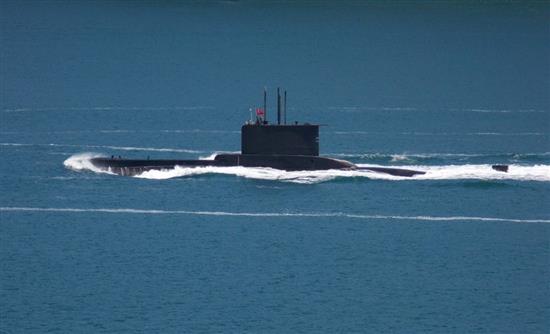 Τουρκικά υποβρύχια κάνουν «βόλτες» στο Αιγαίο