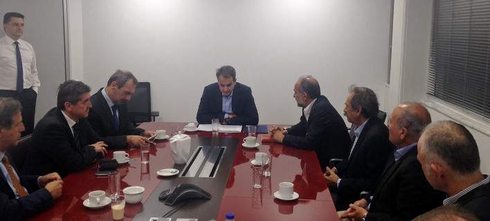 Σύσκεψη Μητσοτάκη-Κατσιφάρα για τον αυτοκινητόδρομο Πάτρας-Πύργου