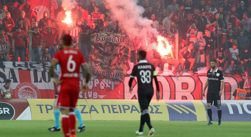 Διακοπή του αγώνα Ολυμπιακός – ΠΑΟΚ