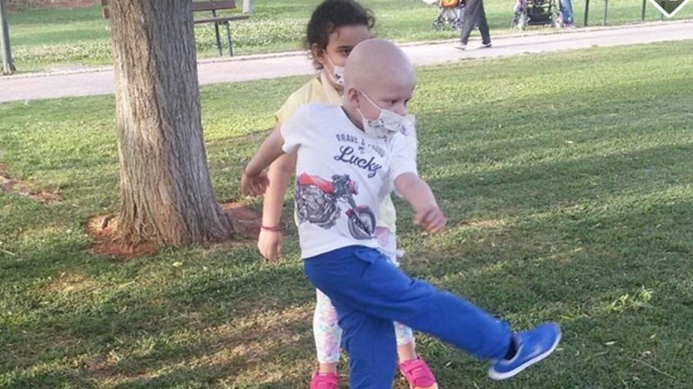 Άργος – Συγκλονίζει ο θάνατος του μικρού Κωνσταντίνου