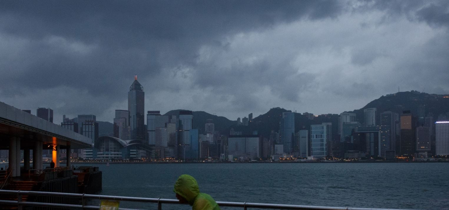 Ο τυφώνας Χαΐμα απειλεί το Χονγκ Κονγκ
