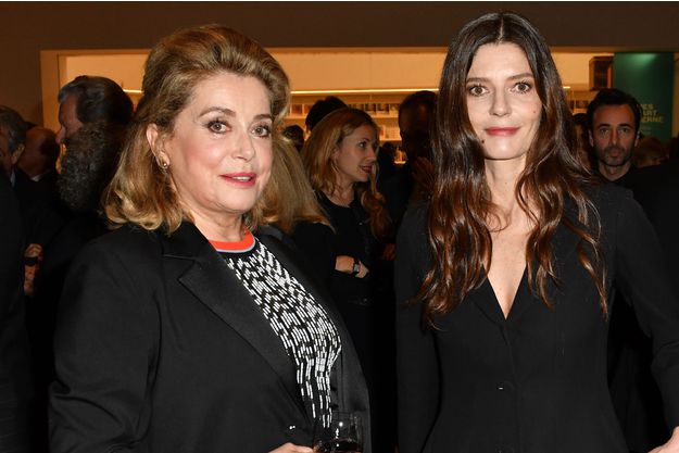 Η Κατρίν Ντενέβ έκλεισε τα 73 με ένα συγκινητικό δώρο