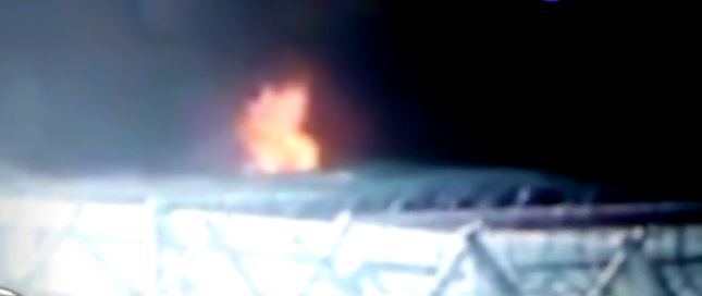 Κάηκαν 8 κοντέινερ στο hotspot της Μόριας – ΒΙΝΤΕΟ