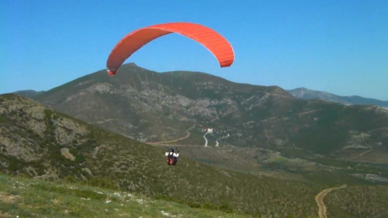 Μοιραία πτήση με αλεξίπτωτο πλαγιάς για 39χρονο Τσέχο