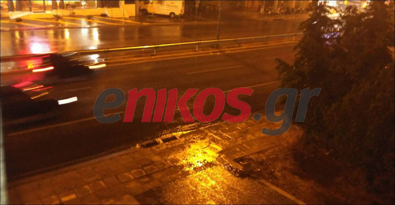 Ισχυρή καταιγίδα στο Μαρούσι – ΤΩΡΑ