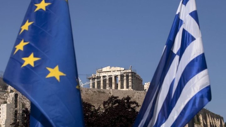 Παράταση του προγράμματος που «τρέχει» αντί για τέταρτο μνημόνιο