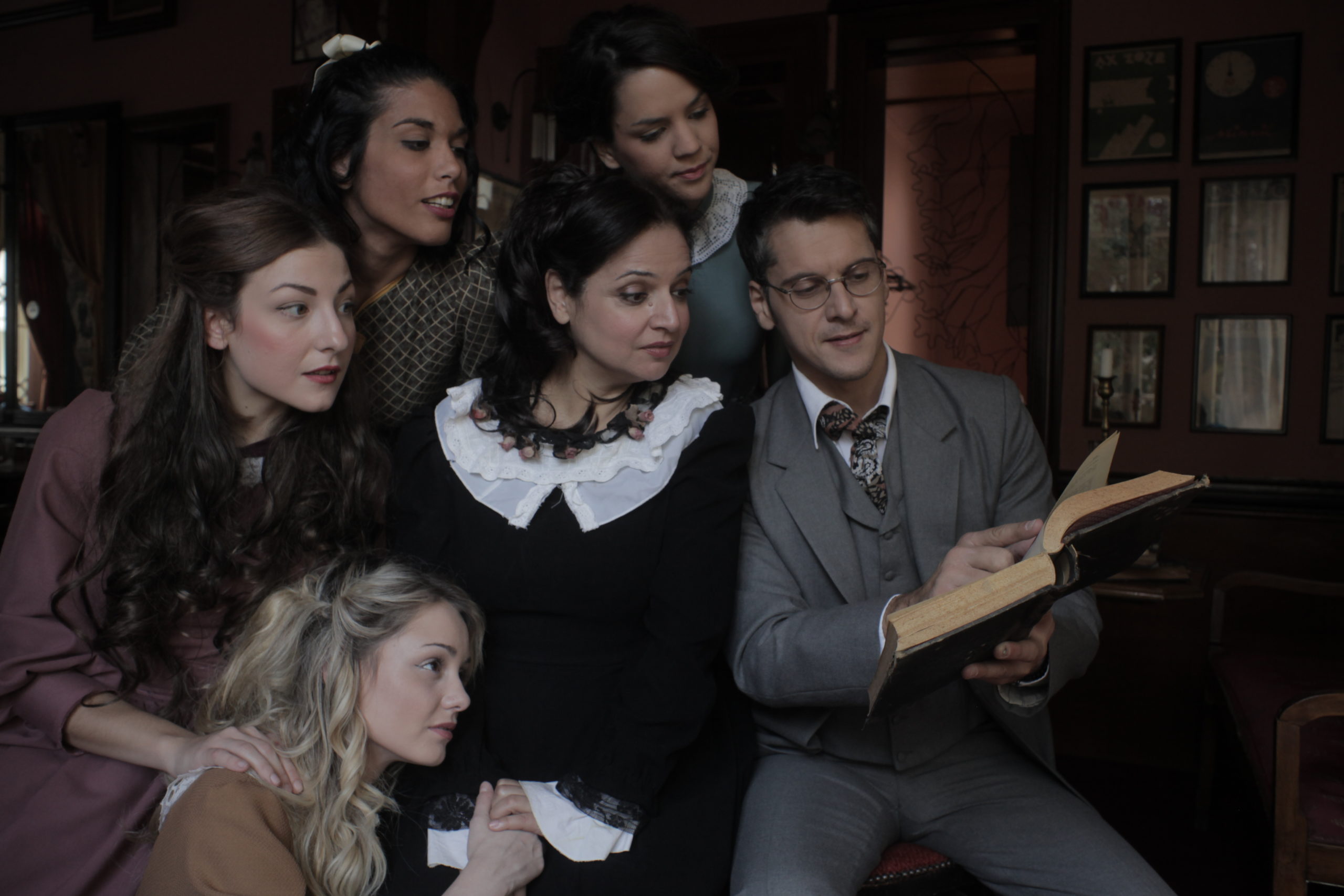 Οι πρώτες φωτογραφίες από τις «Μικρές Κυρίες»