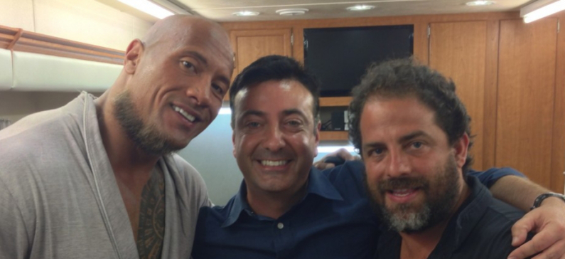 Ο Έλληνας σεναριογράφος μεγάλων επιτυχιών του Χόλιγουντ