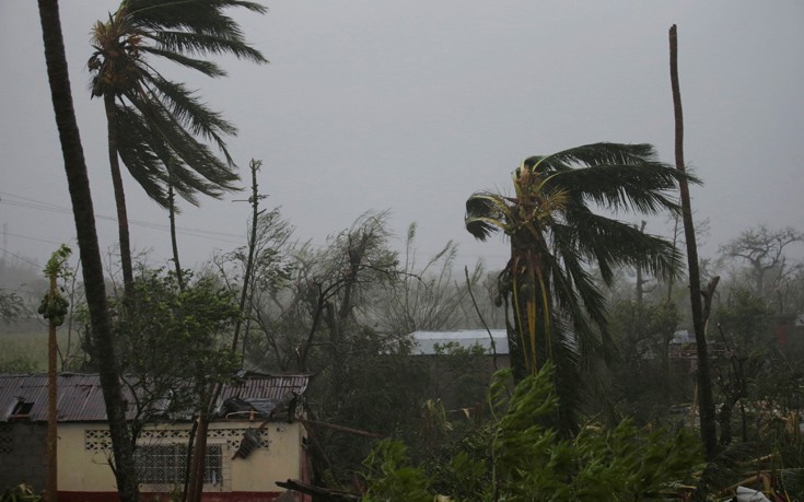 Καταστροφές πάνω από 2 δισ. προκάλεσε στην Αϊτή ο τυφώνας Μάθιου