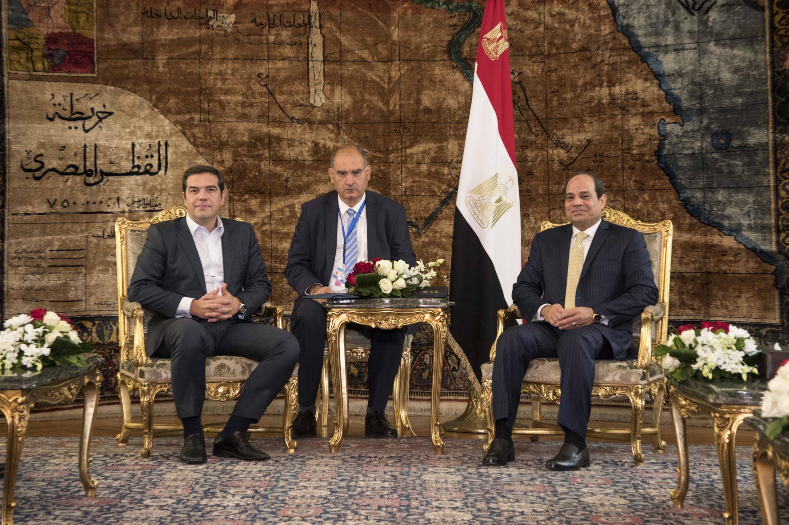 Σε εξέλιξη η τριμερής συνάντηση Τσίπρα, Αναστασιάδη και Αλ Σίσι – ΦΩΤΟ