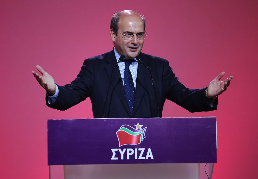 Ο Χατζηδάκης στο συνέδριο του ΣΥΡΙΖΑ: Συνεννόηση σε σημαντικά ζητήματα