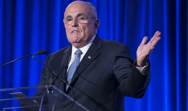 Πρώην δήμαρχος της Νέας Υόρκης: Μόνο οι νεκροί θα ψήφιζαν τους Δημοκρατικούς