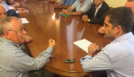 Μπακογιάννης προς συνταξιούχους: Οι λύσεις δεν βρίσκονται με ψεκασμούς αλλά με διάλογο