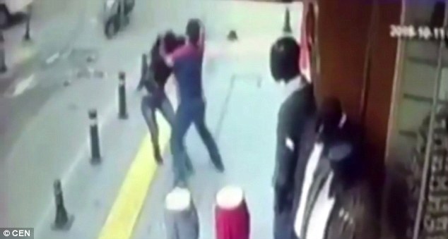 Την σκότωσε γιατί τον χώρισε πριν από 10 χρόνια