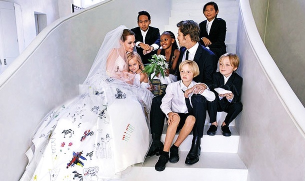 Ο Πιτ είδε για πρώτη φορά τα παιδιά του μετά τον χωρισμό από την Τζολί