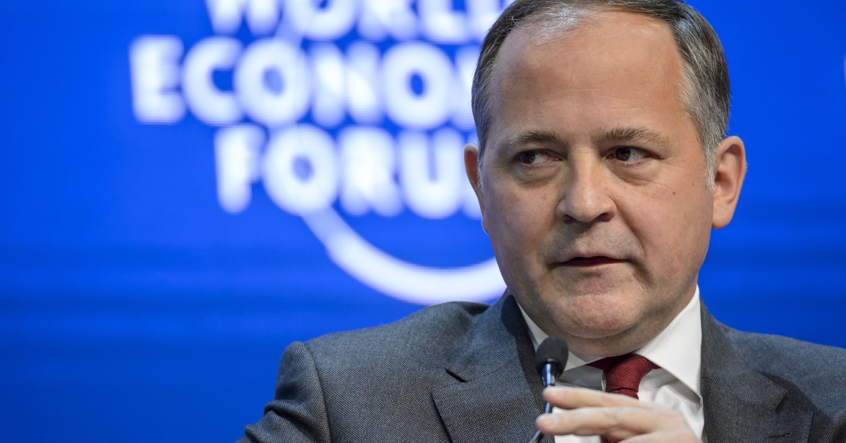 Κερέ: Λύση για το ελληνικό χρέος με τη συμμετοχή του ΔΝΤ