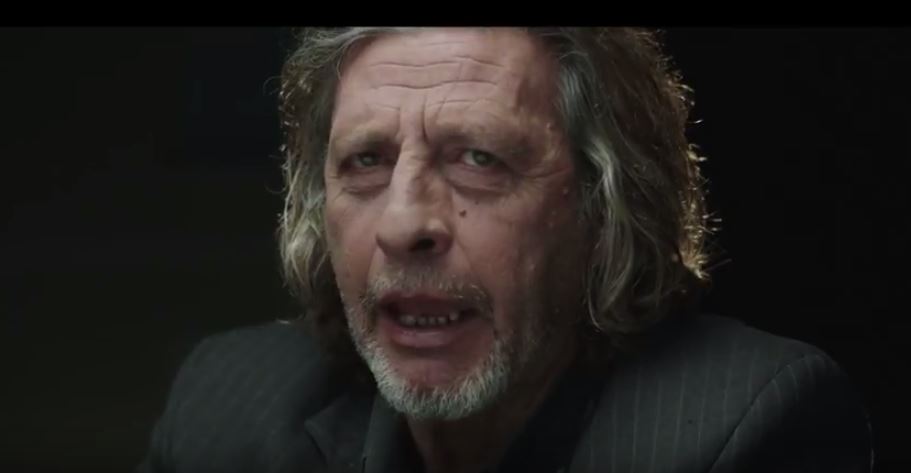 Τηλεοπτικό σποτ «Με τη DUROSTICK στο πλάι σου»