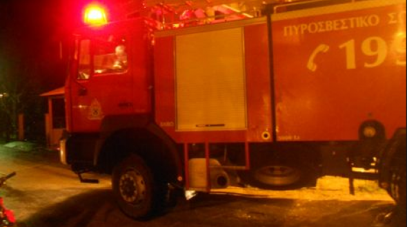 Συναγερμός στην Πυροσβεστική για φωτιά σε μπαρ του Ηρακλείου
