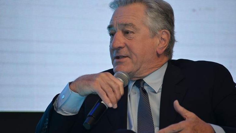 Συνεχίζεται η κόντρα Ντε Νίρο – Βόιτ για τον Τραμπ