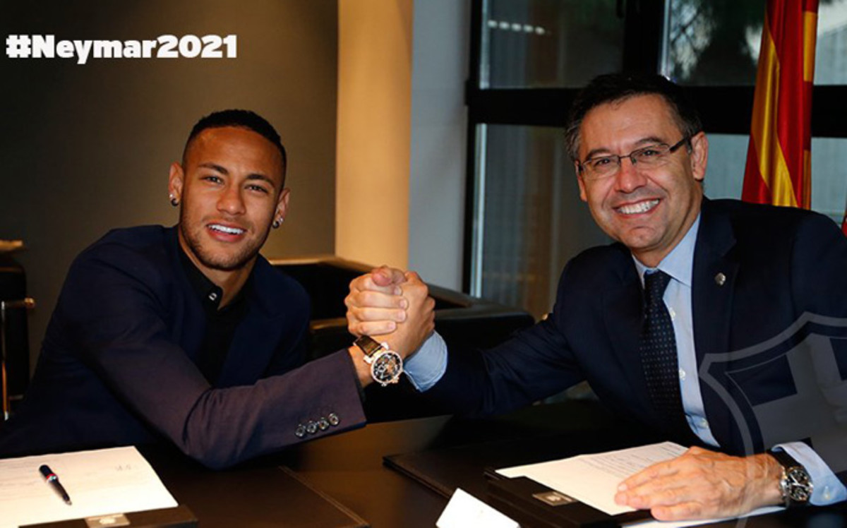 Υπέγραψε το νέο του συμβόλαιο με την “Μπάρτσα” ο Νεϊμάρ