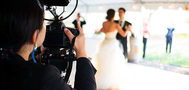 Οι φωτογραφίες του γάμου μαρτυρούν αν θα χωρίσετε