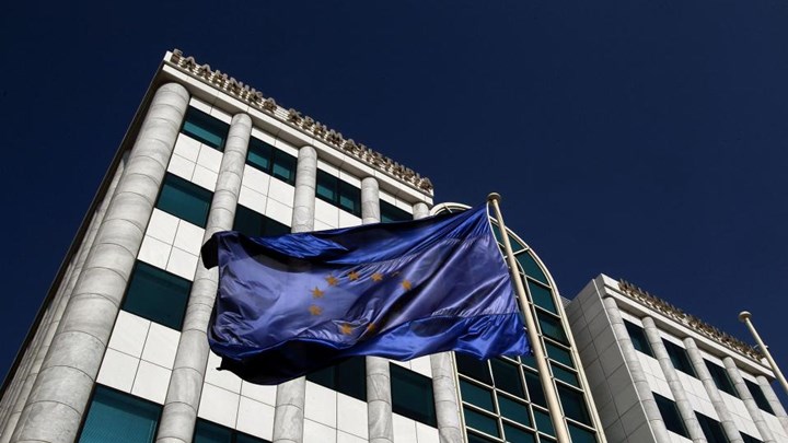 Τραβούν κεφάλαια εκτός Ελλάδας οι ξένοι επενδυτές