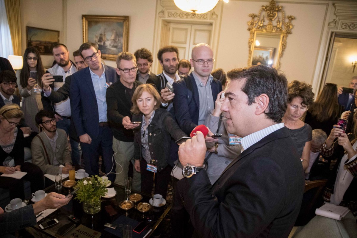 Τσίπρας: Προτιμώ να κερδίζω τις εκλογές παρά τις δημοσκοπήσεις