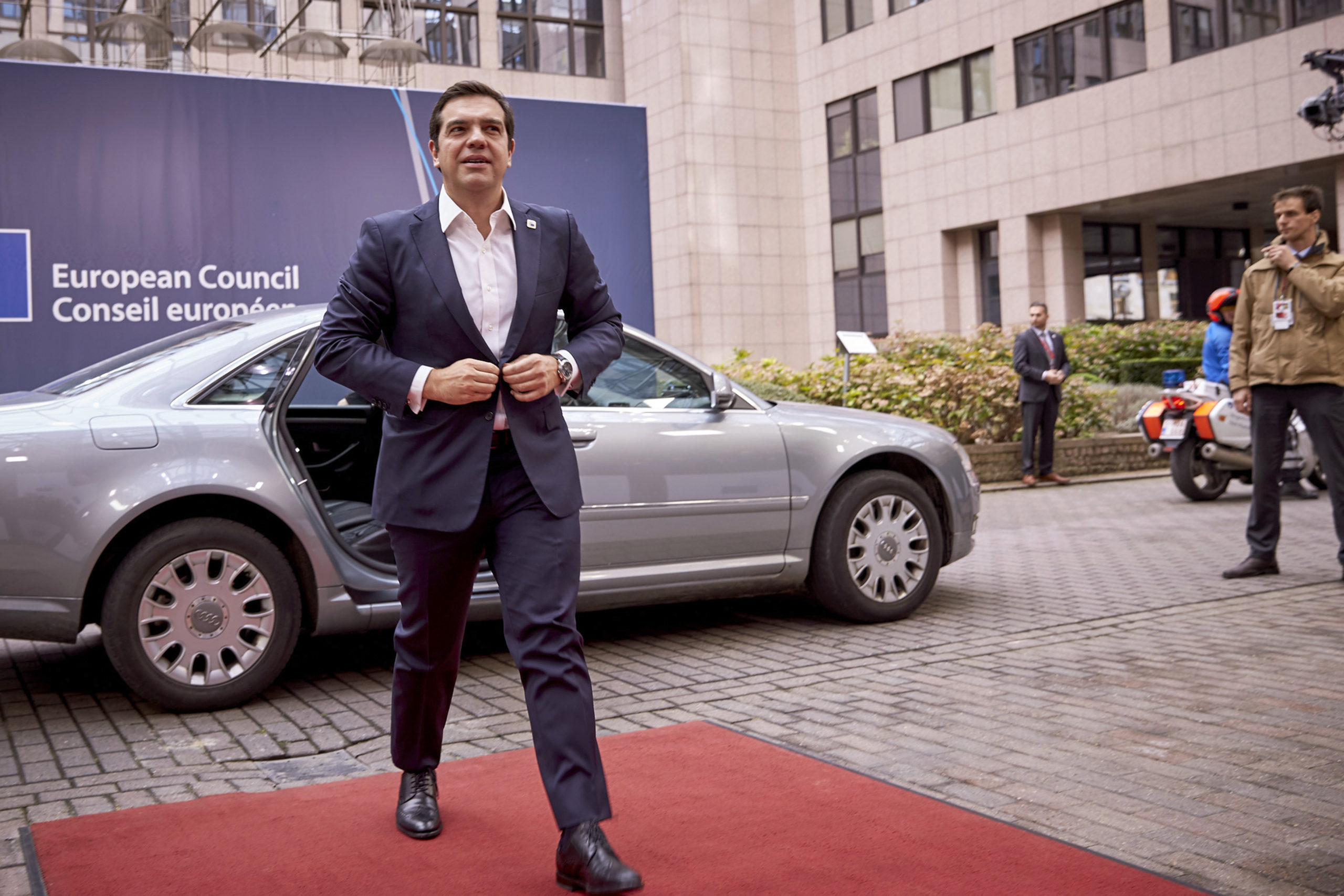 Το ζήτημα του χρέους στο επίκεντρο της συνάντησης Τσίπρα – Σουλτς