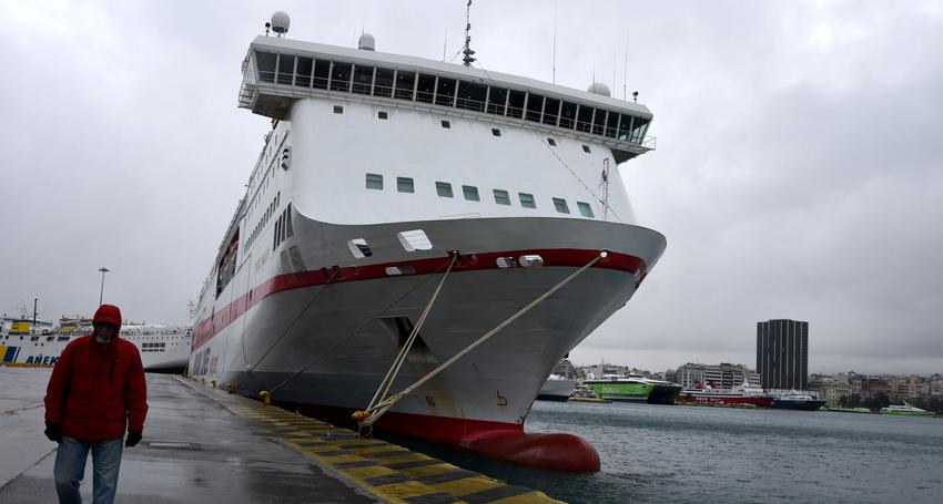 Κανονικά τα δρομολόγια των πλοίων από Πειραιά, Ραφήνα και Λαύριο